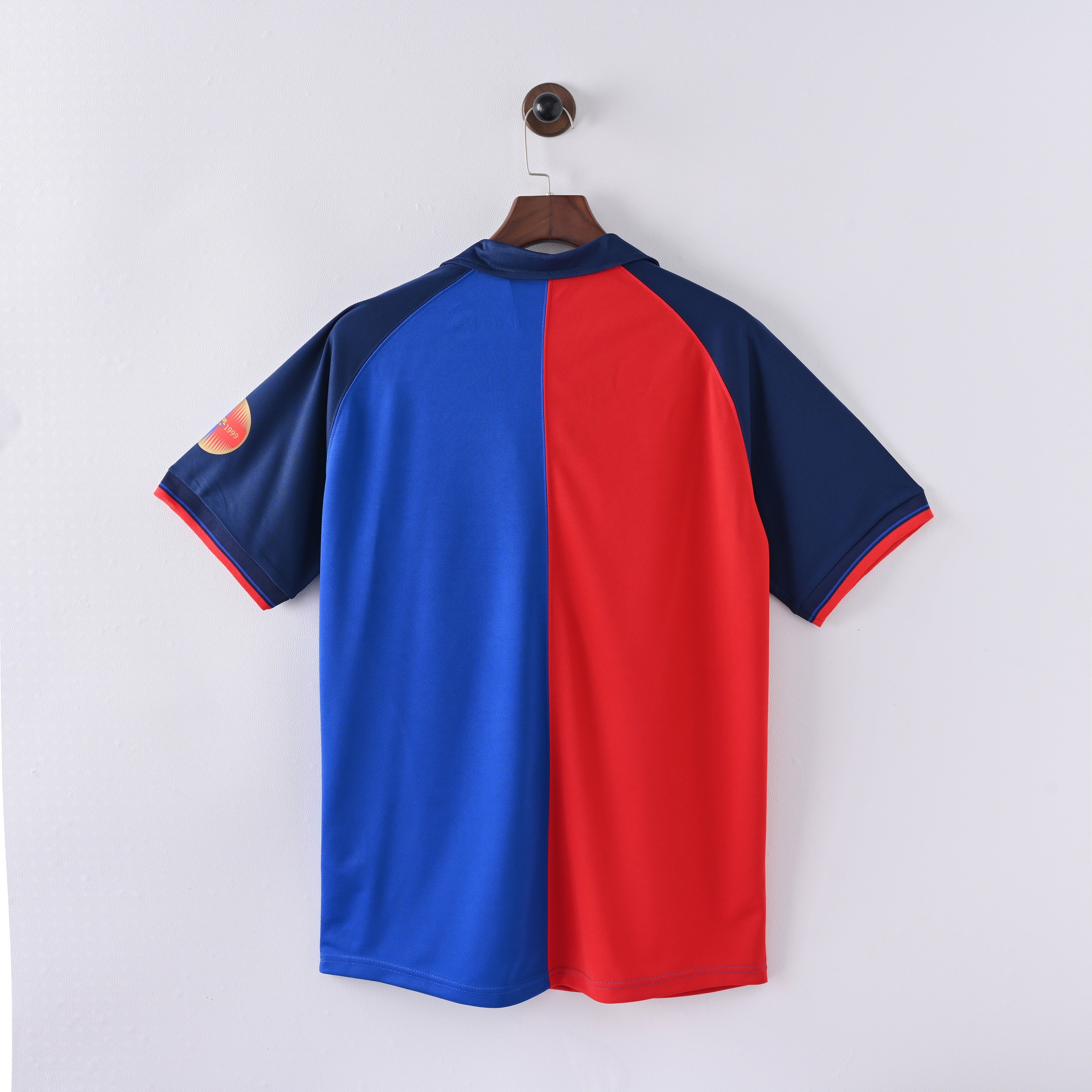 FCB (home) 1999/00