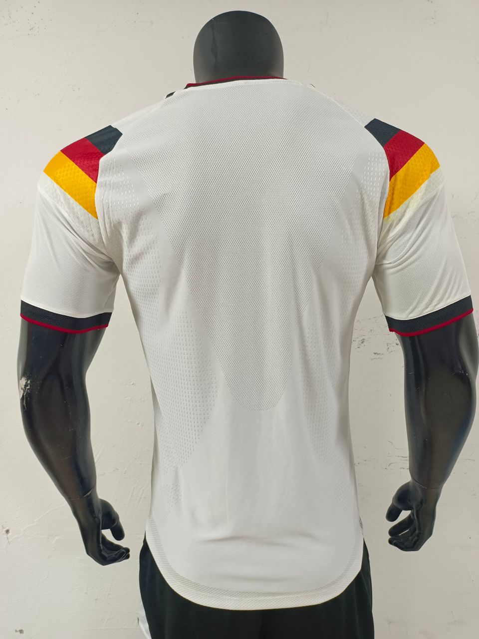 Germany home 26/27