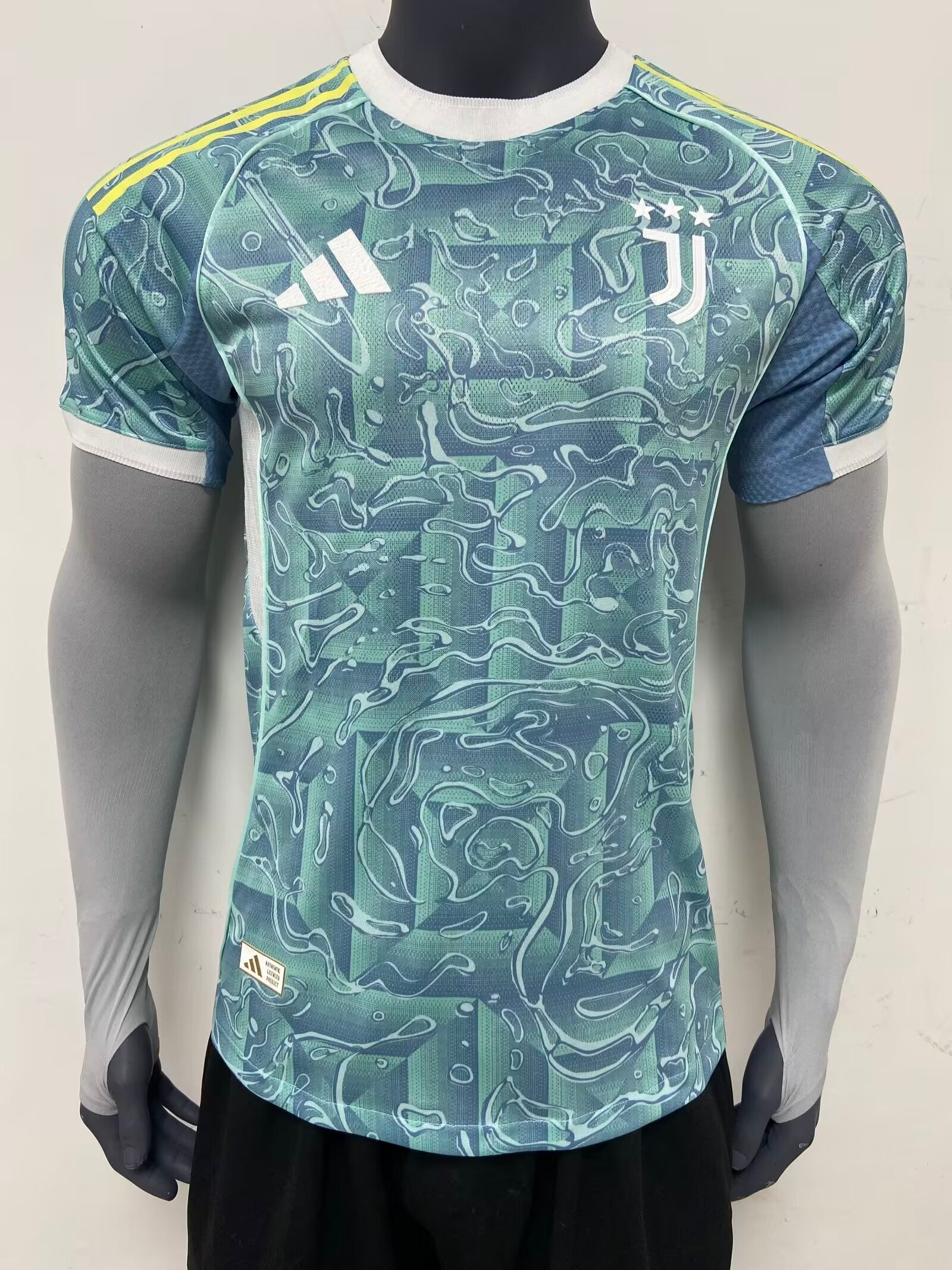 Juventus Away 25/26