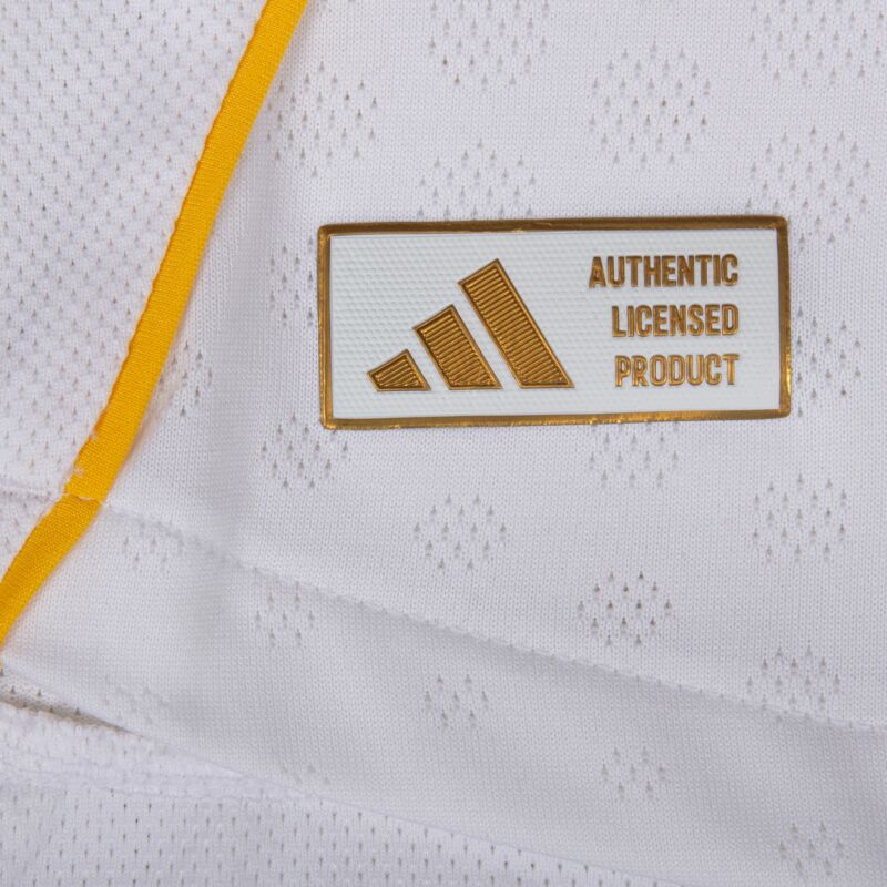 Real Madrid home 25/26 Mbappe 10