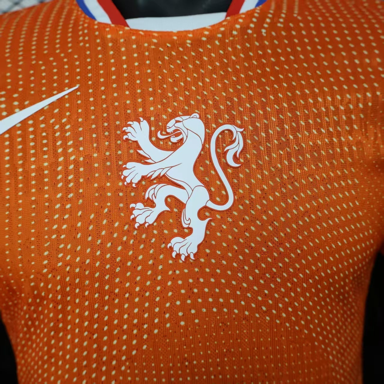 Netherlands home 26/27
